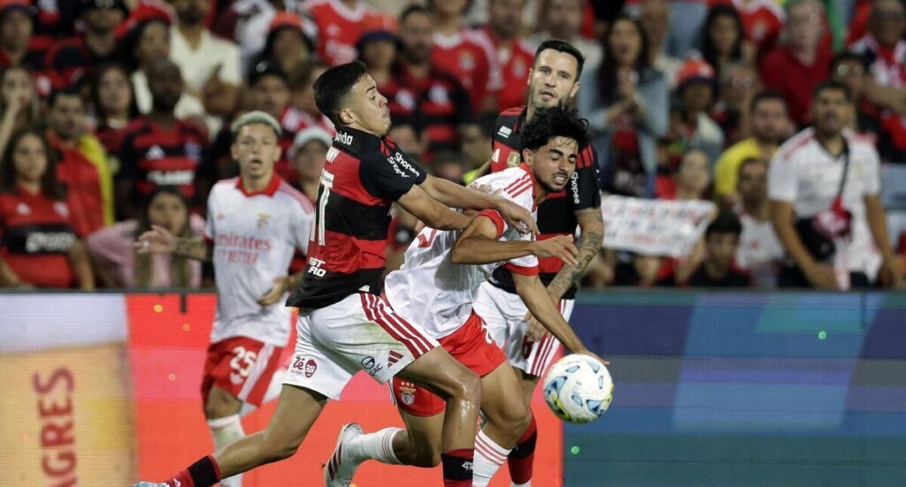 Benfica Sofre na Estreia com Derrota Frente ao Flamengo - Terceiro Anel