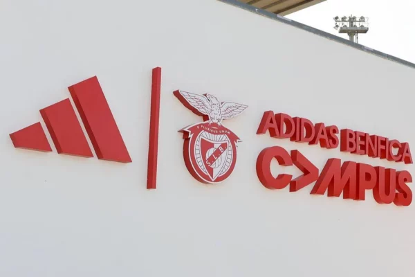 Benfica e adidas firmam acordo histórico de 120 milhões de euros - Terceiro Anel