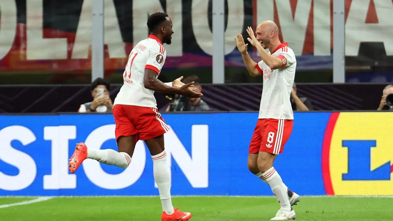 Benfica Vence Milan e Quebra Tabus na Liga Europa - Terceiro Anel